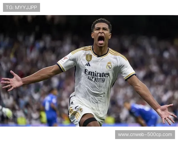 皇马2026-27赛季球衣设计发布,主场白色搭配绿洋红 皇马2026-27赛季球衣设计发布,主场白色搭配绿洋红