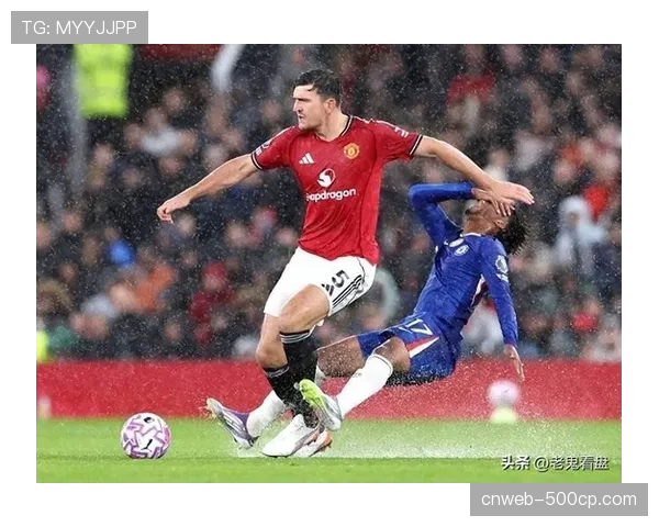 实时数据：曼联半场完成15次压迫性抢断，创本赛季新高